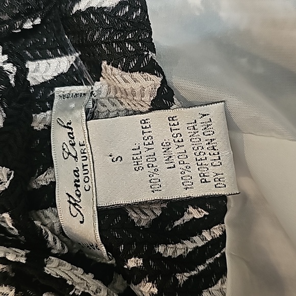 Mona Leah Couture open face mesh 3/4 sleeve jacket. Shoulder pads. Small - Picture 7 of 7